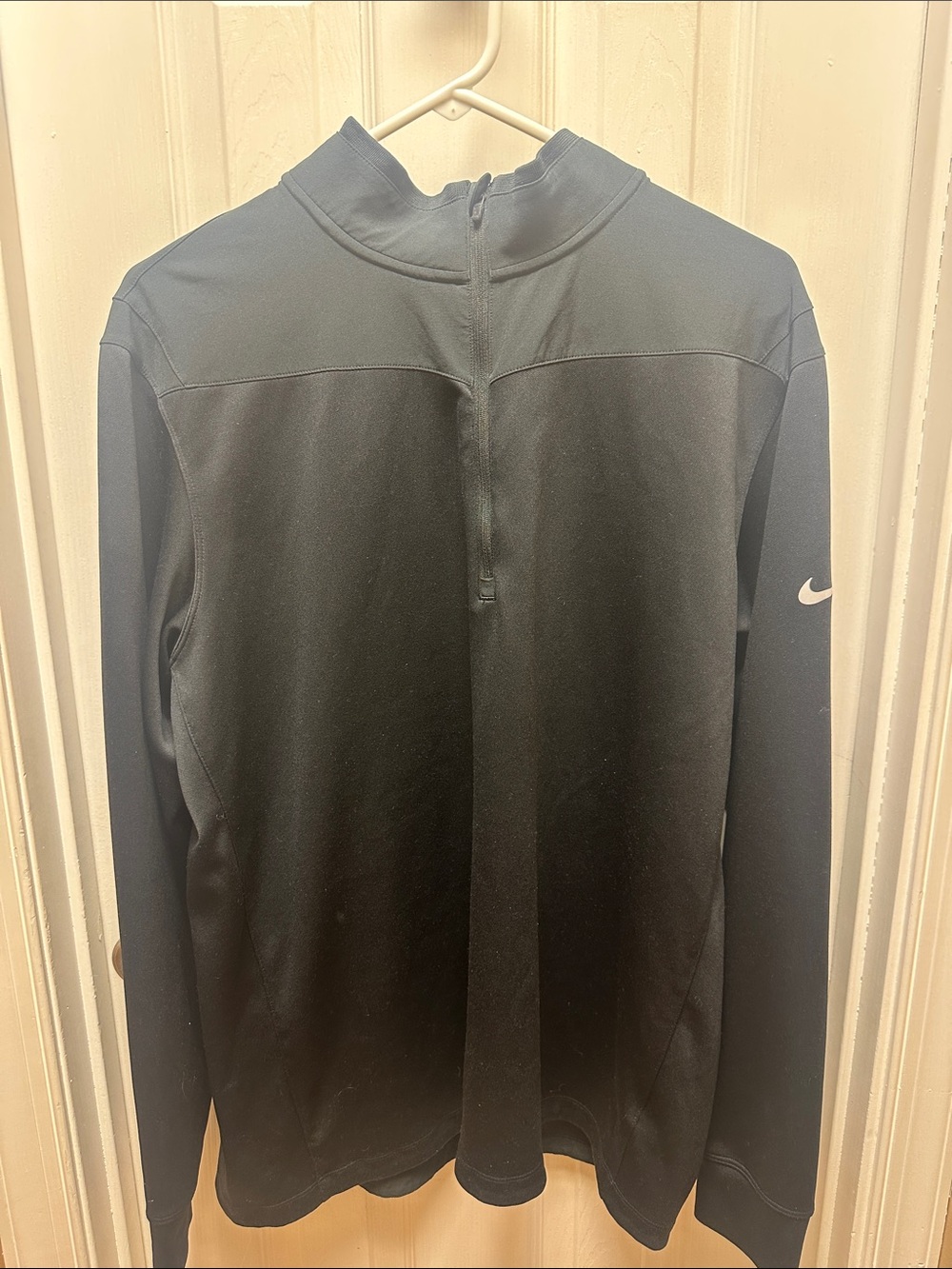 Nike Women's Black 1/4 Zip Lightweight Training Top